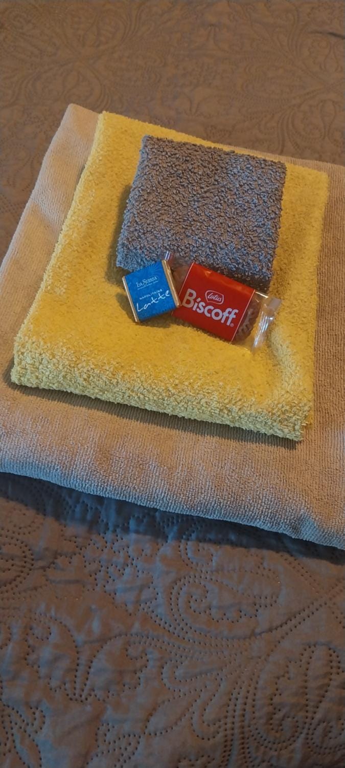 towels, towels