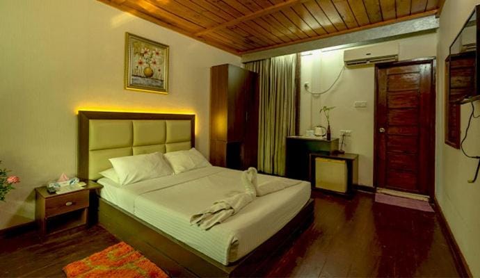 Sampan Cafe and Resort Hotel in Bangladesh