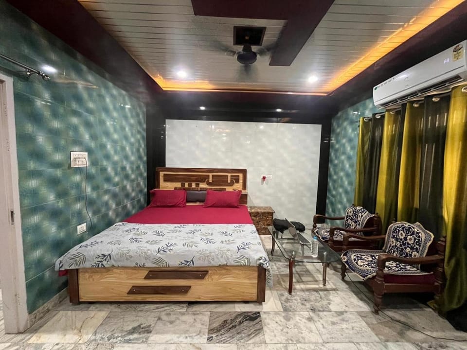 Chitra residency Vacation rental in Uttar Pradesh