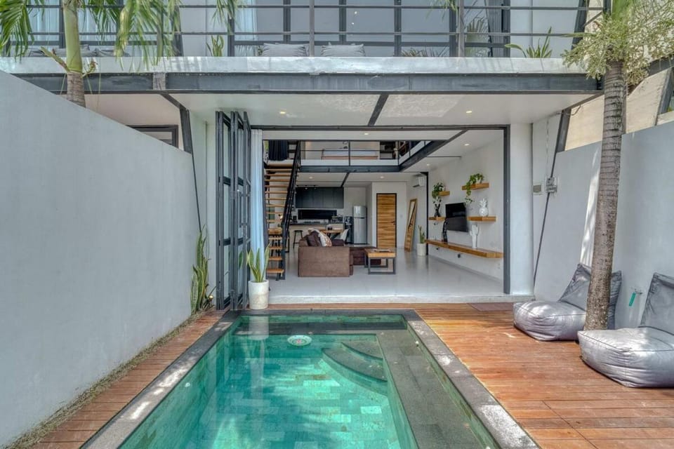 Echo Haven A4 - 1BR Loft In Canggu Villa in North Kuta