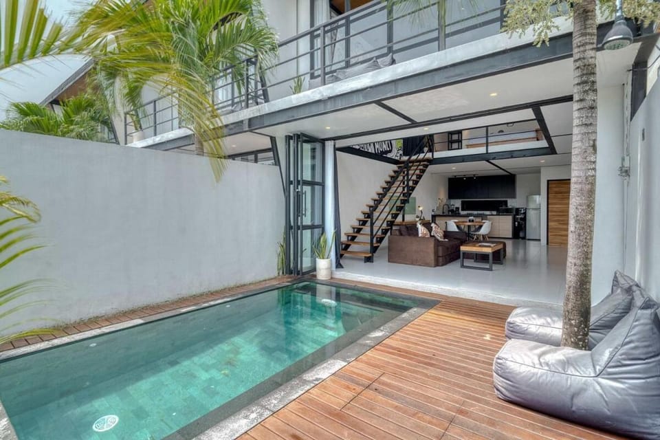 Echo Haven A4 - 1BR Loft In Canggu Villa in North Kuta