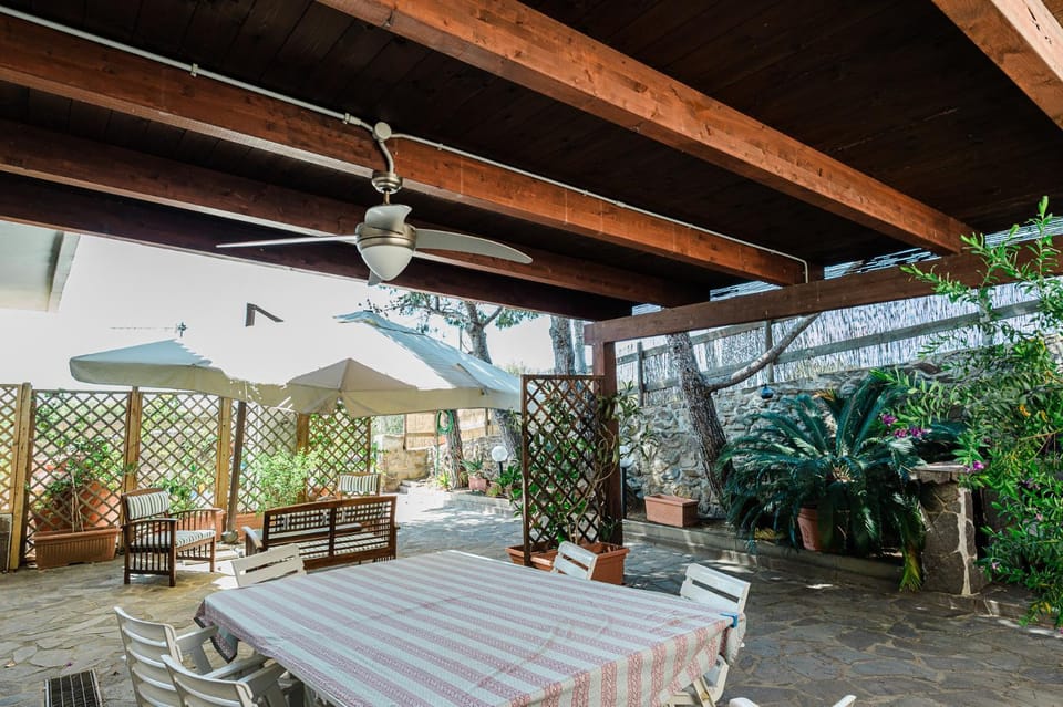 Patio, Garden, Balcony/Terrace, Dining area, Garden view