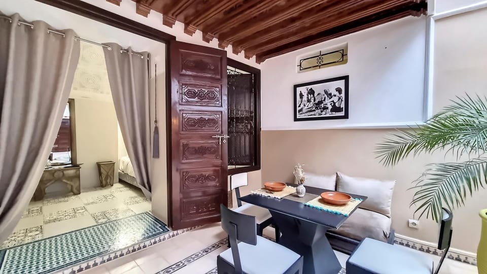 Living room, Dining area, Bedroom