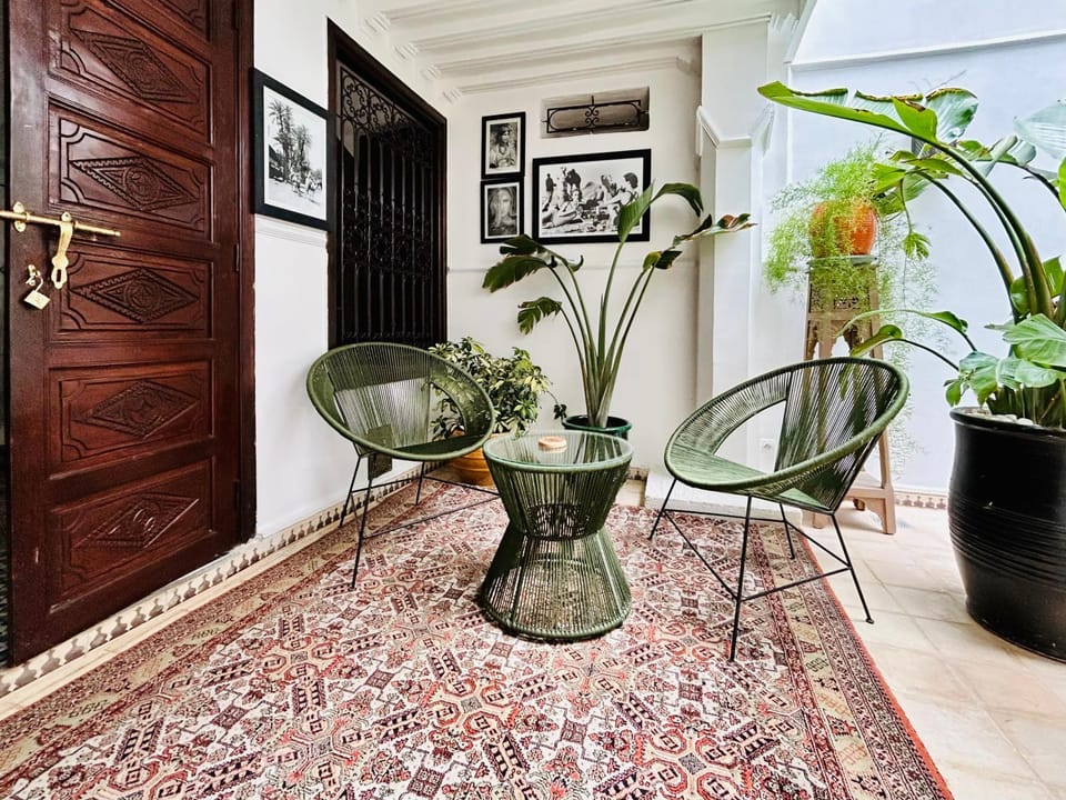 Patio, Seating area