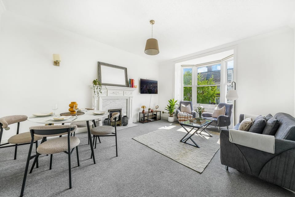 2 BR Super Central Flat by Hyde Park Apartment in City of Westminster