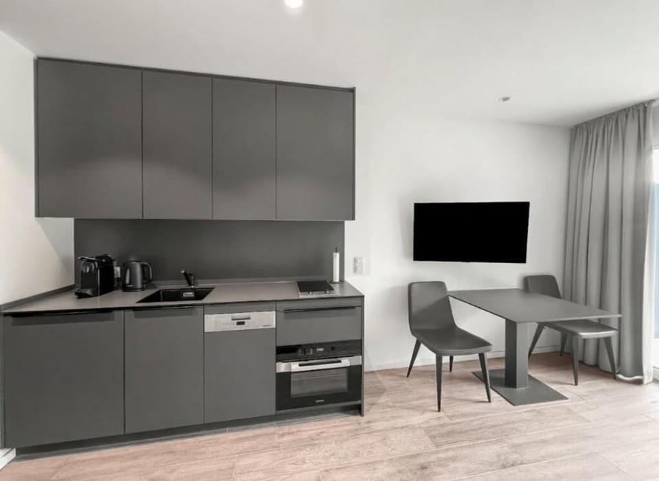 Casa Grande Your Modern Living at the Lake Woerthersee Apartment in Techelsberg
