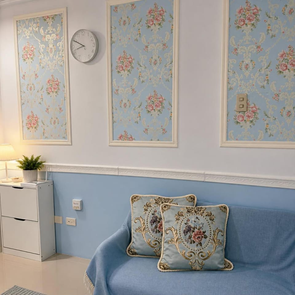 Dearlene condo Hostel in Paranaque