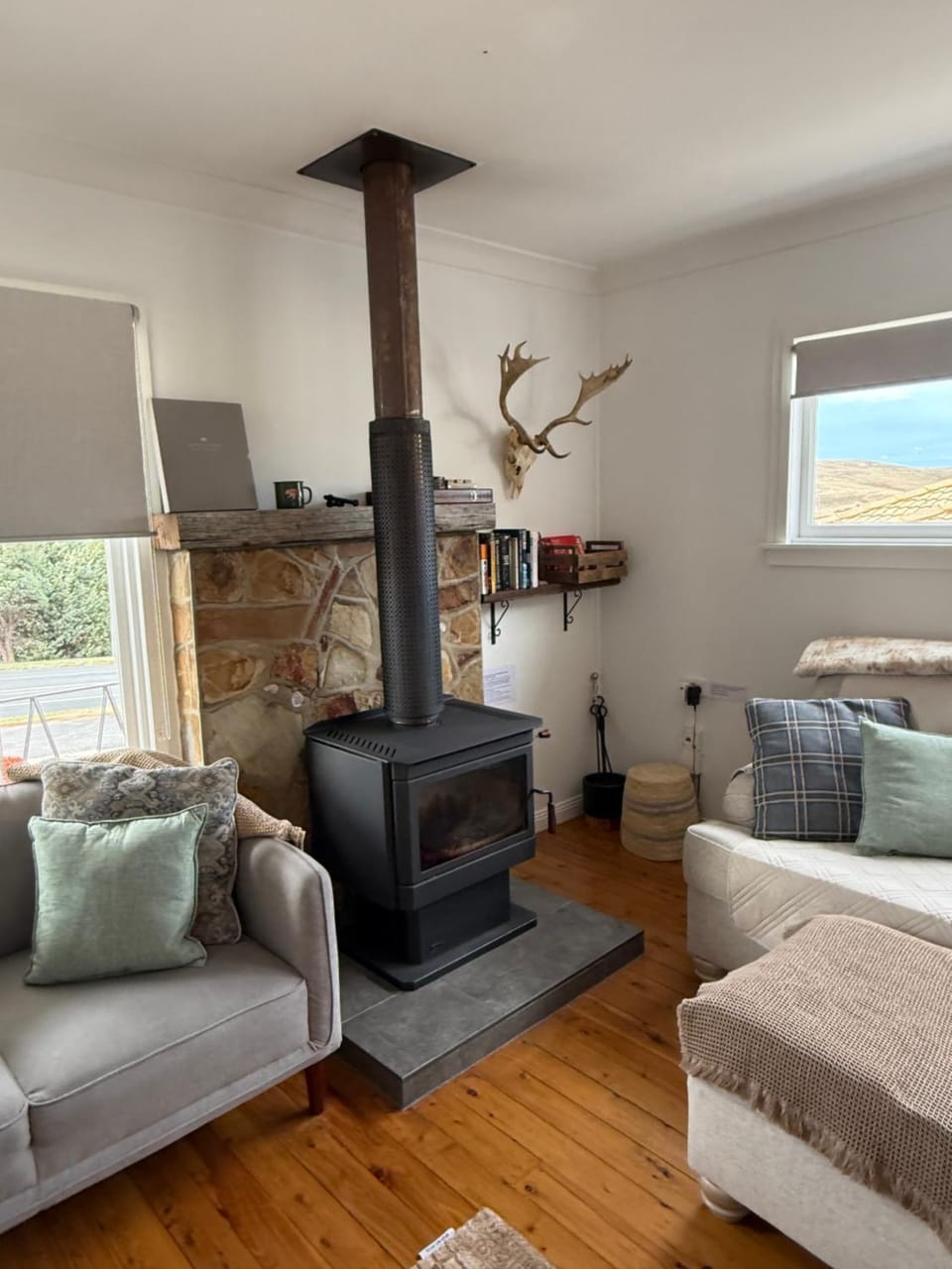 Cosy Cooma Holiday Home in the Snowy Mountains House in Cooma