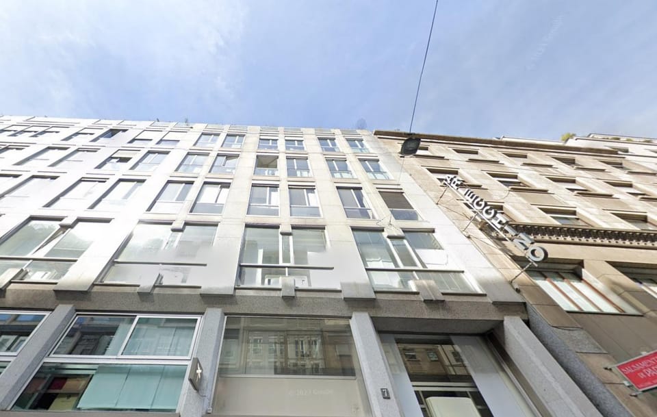 Milano Centro 3 Bdr Apartment in Milan