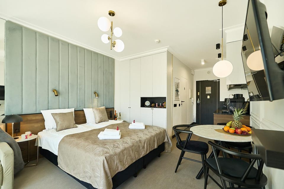 Golden Hour Apartments - Lividus 110 Apartment in Swinoujscie