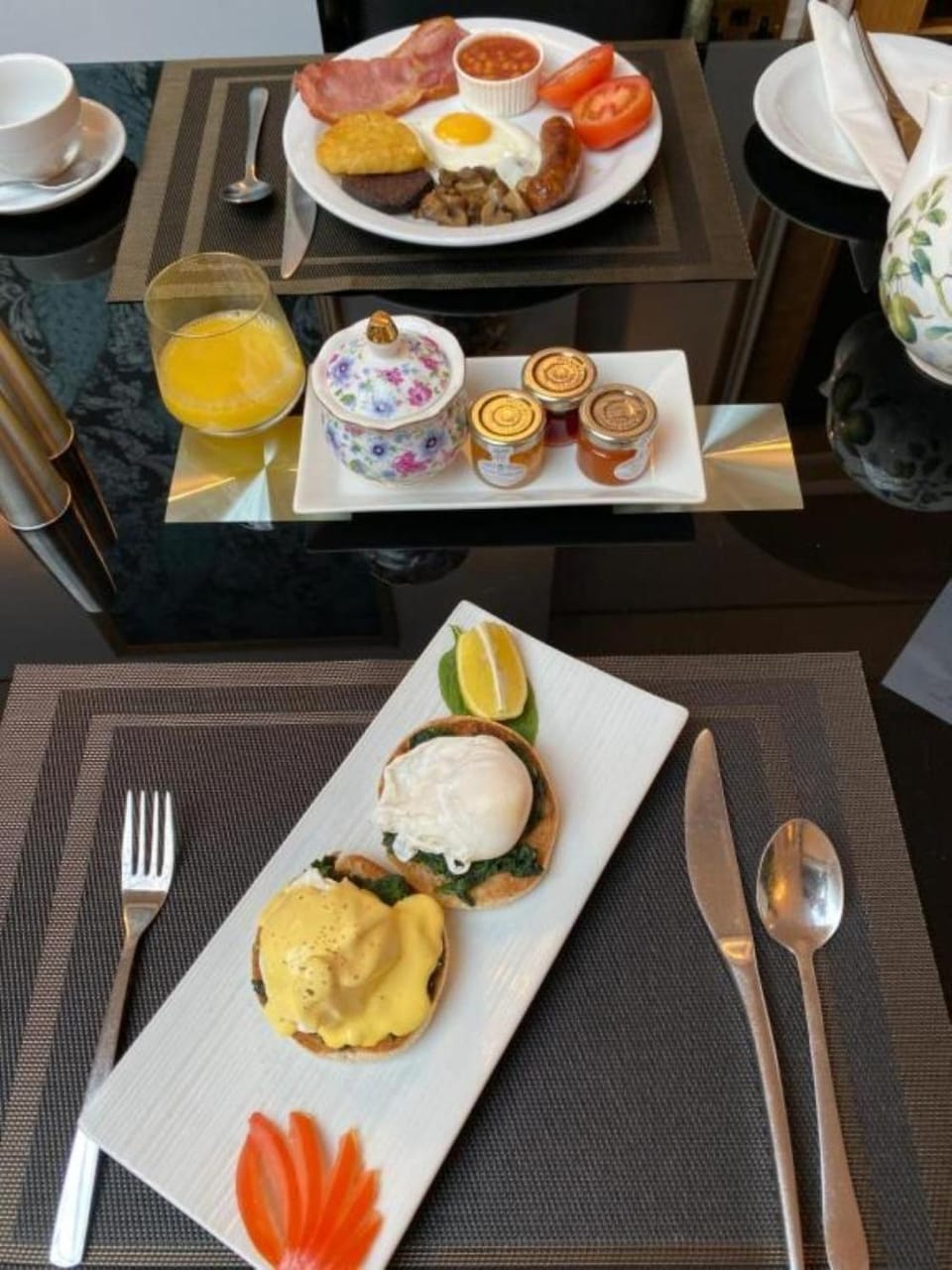 Food and drinks
