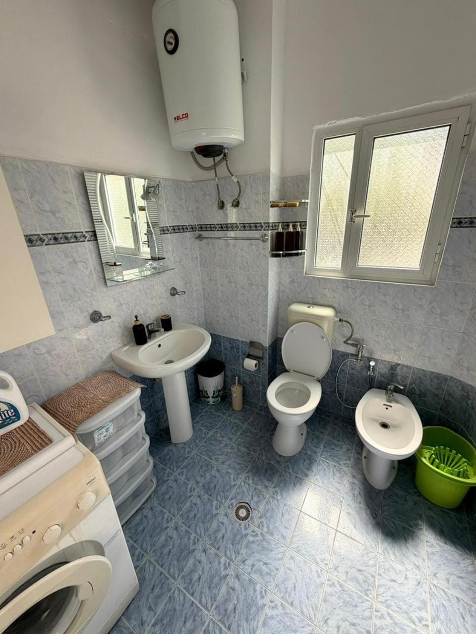 Shower, Toilet, Bathroom, bidet