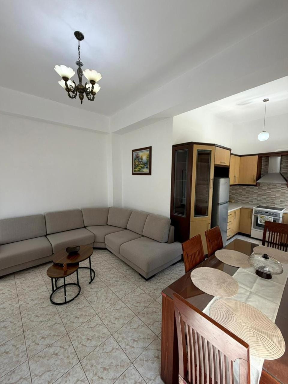 Kitchen or kitchenette, Living room, Seating area, Dining area, minibar, stove