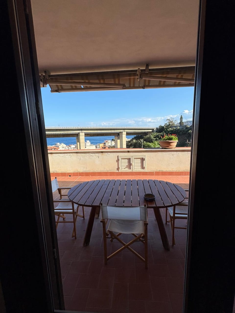Vita Lenta Apartment in Letojanni
