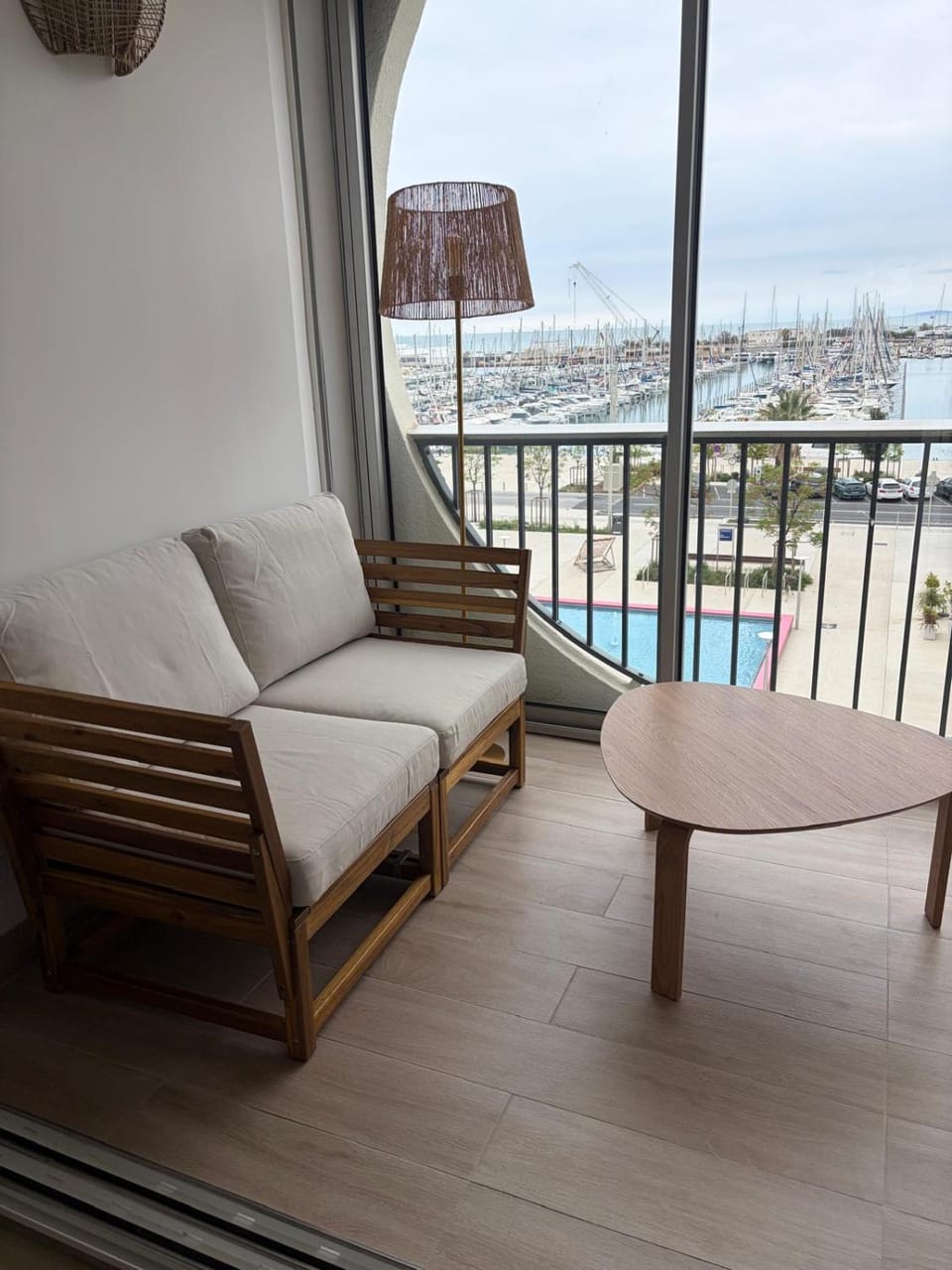 BEL APPARTEMENT CENTRAL - Vue PORT Et MER - Parking - Clim - WIFI Apartment in La Grande-Motte