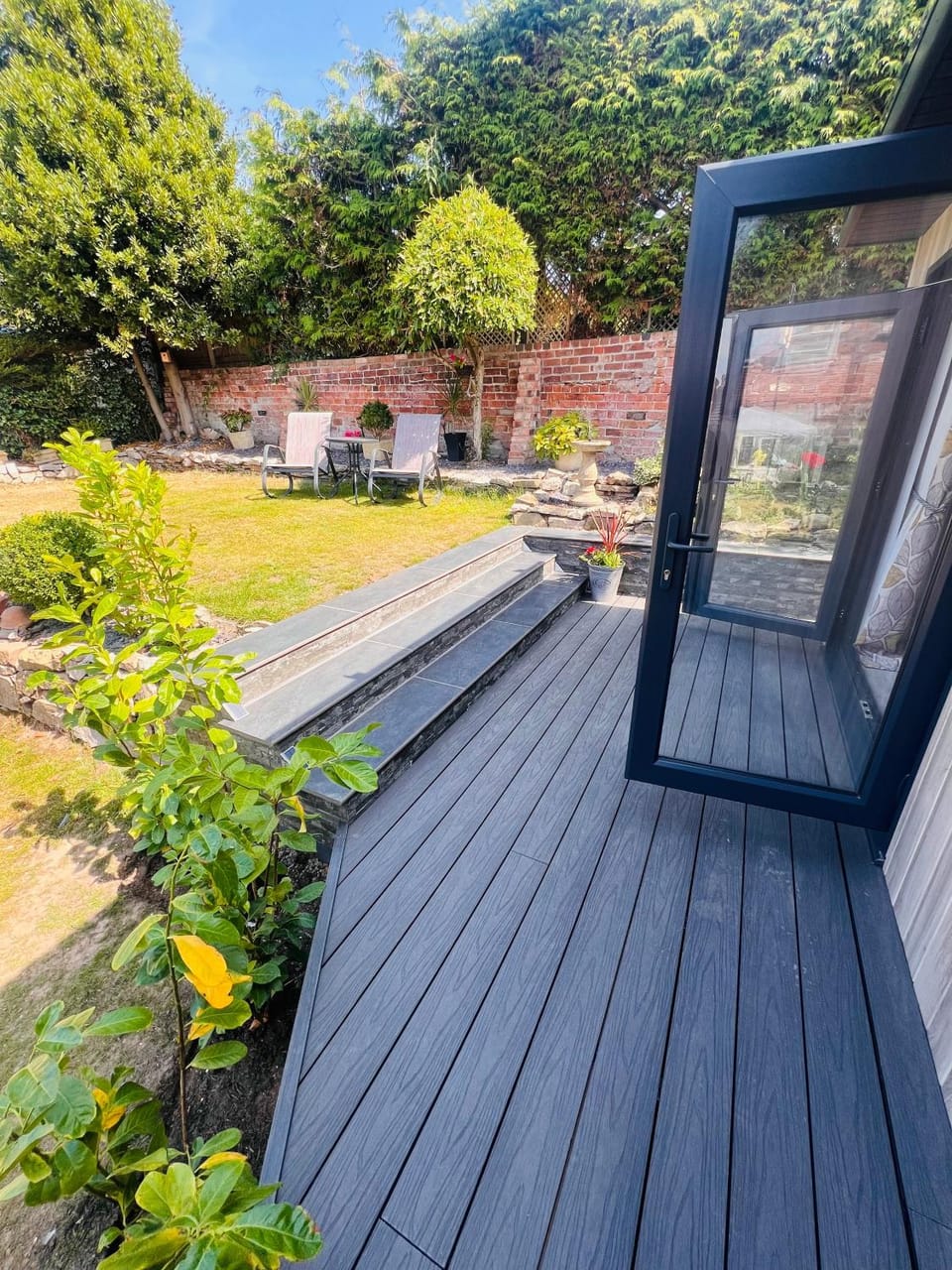 Plas Bach Annexe - Stylish Garden Annexe in the Heart of Prestatyn North Wales Less than 5 mins walk to high street We welcome workers couples solo travellers or small families More info in host details Apartment in Prestatyn