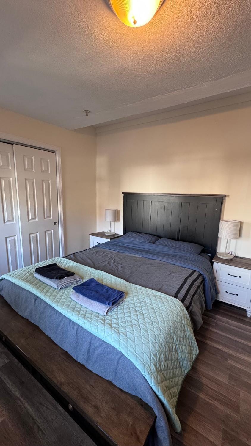 Modern 1BR Near Boston -- Easy Transit Access Apartment in Malden