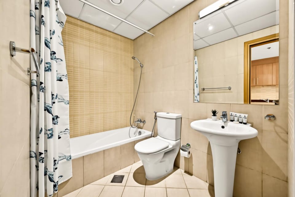 Bathroom, Bath