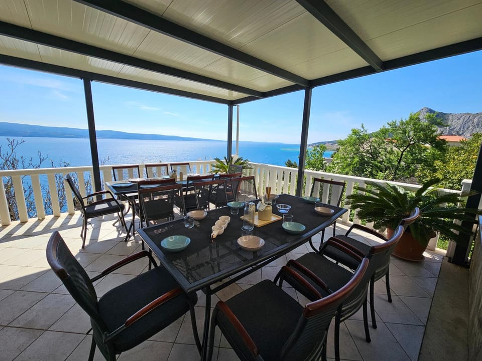 Pile & Mare Apartments Apartment in Split-Dalmatia County