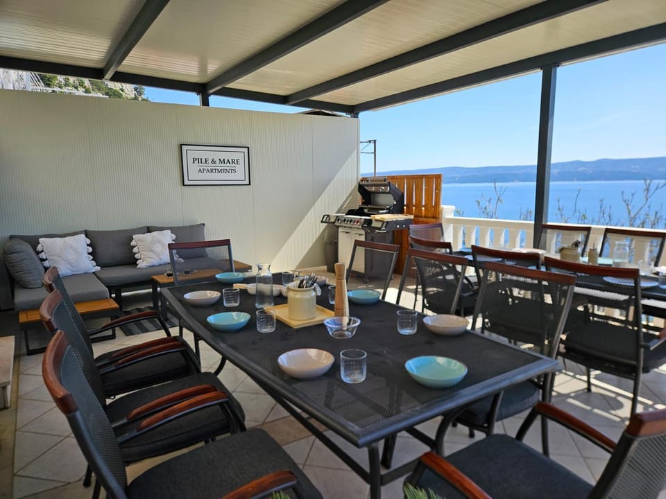 Pile & Mare Apartments Apartment in Split-Dalmatia County