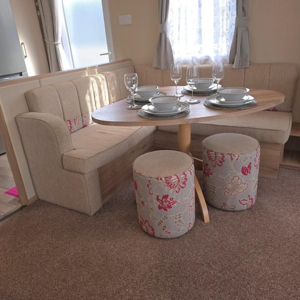 Abi Oakley Holiday Home in Malvern View House in Malvern Hills District