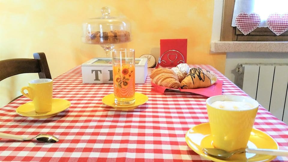 Food, Buffet breakfast, Italian breakfast