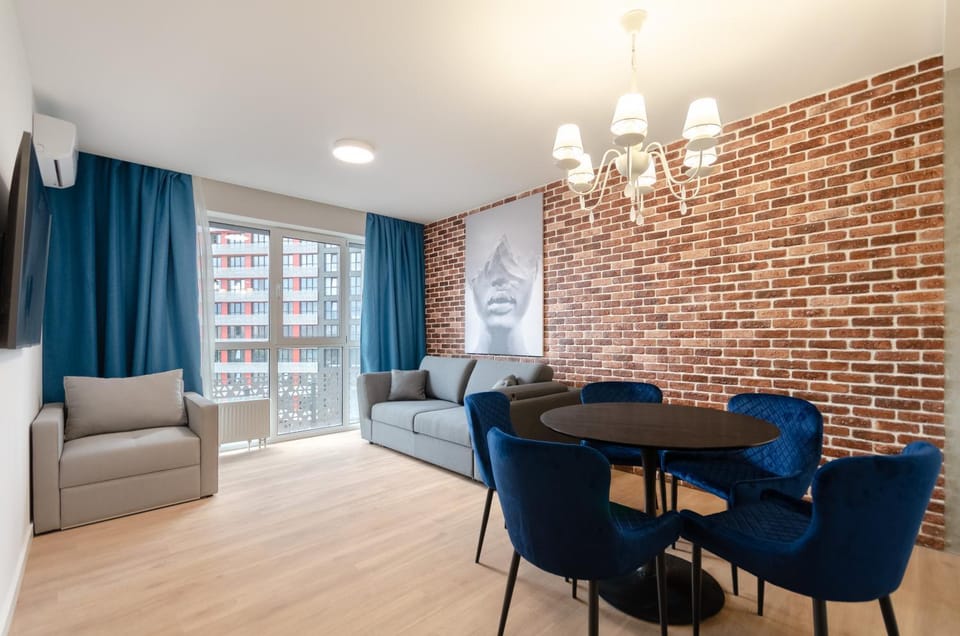 Living room, Dining area, heating, air conditioner