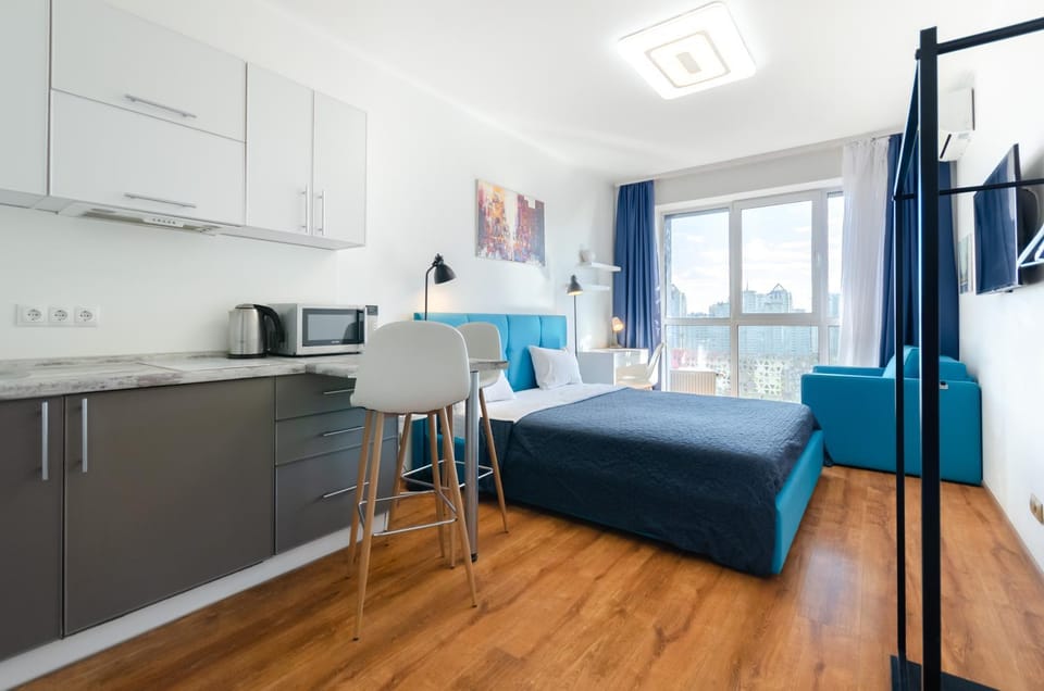 Bed, Kitchen or kitchenette, Dining area, pet friendly, stove, air conditioner