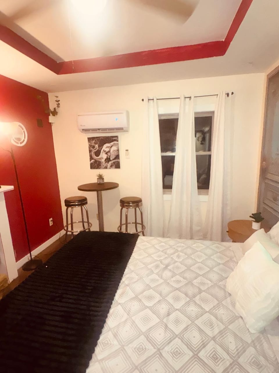 Just Listed The Grotto Jacuzzi & Fireplace PetsY 420Y Apartment in Gatlinburg
