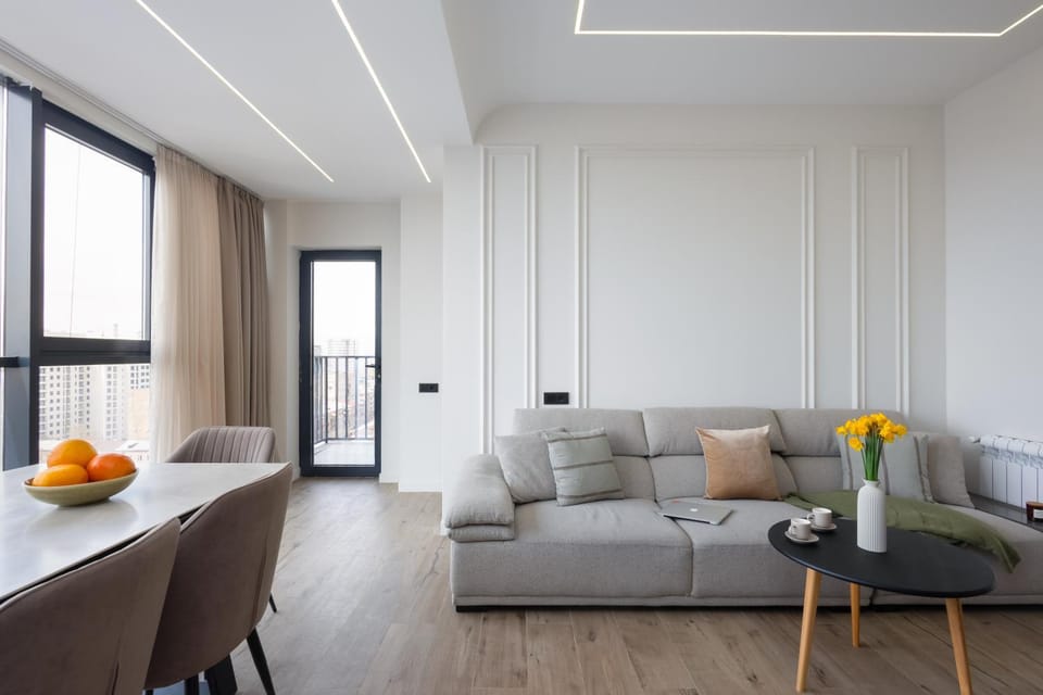 Living room, Dining area
