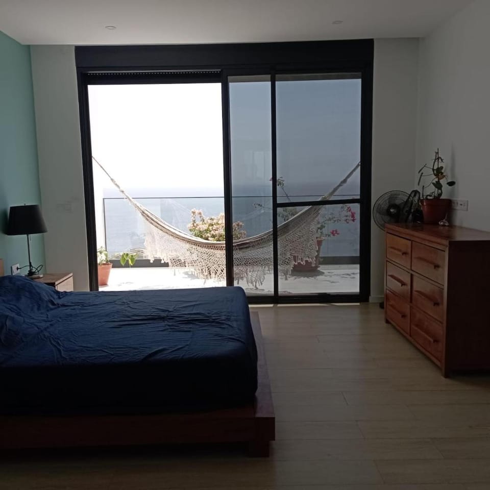 Modern villa in Praia, with rooftop and pool House in Praia
