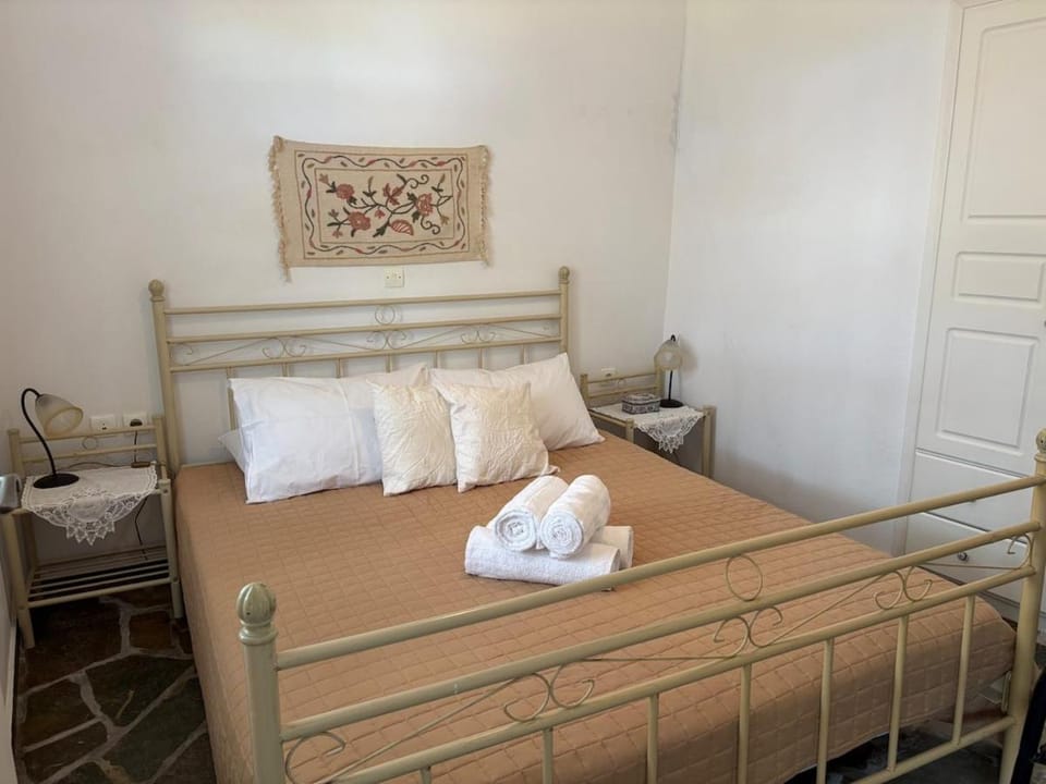 Alice House Tinos House in Decentralized Administration of the Aegean