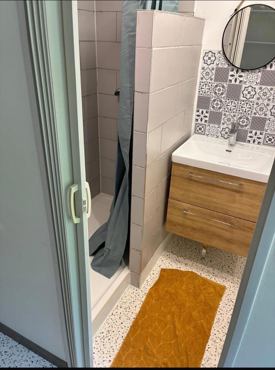Le Leclerc - joli petit studio Apartment in Île-de-France