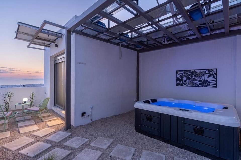 Aer Rooftop Spa in Glyfada C48 Apartment in South Athens
