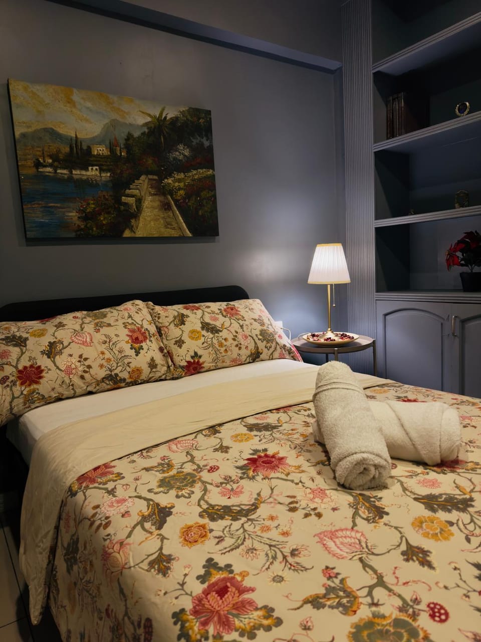 Apolonia Transient House- The Blue Room Vacation rental in Baguio