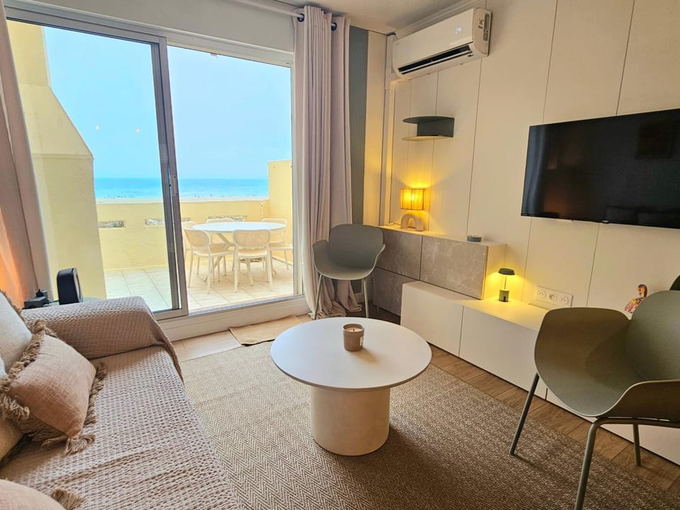 Duplex 6 pers - Vue mer & accès plage - 2 terrasses Apartment in Leucate