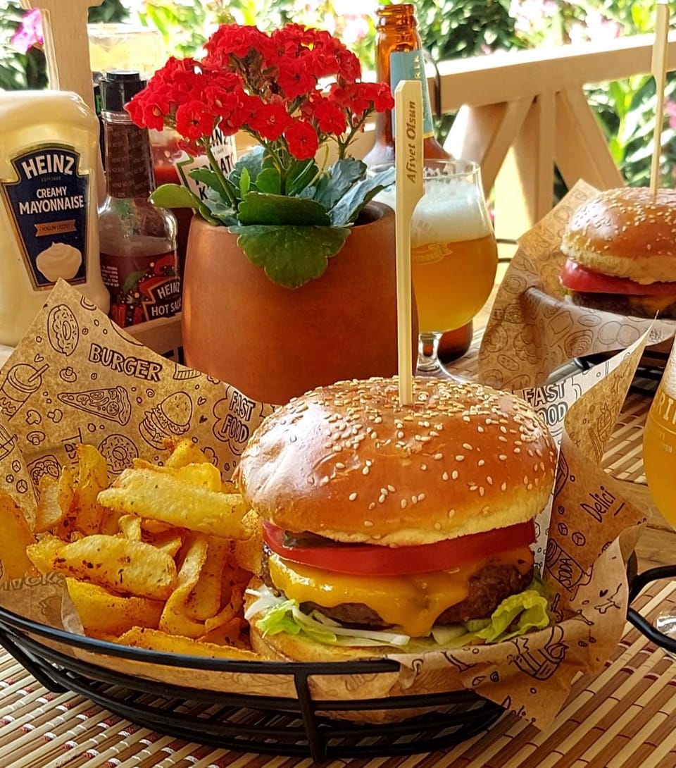 Restaurant/places to eat