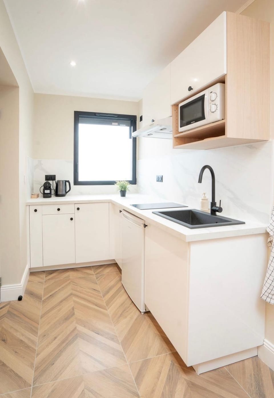 Bauhaus Studio A Cozy Art and Design Apartment in Rouen