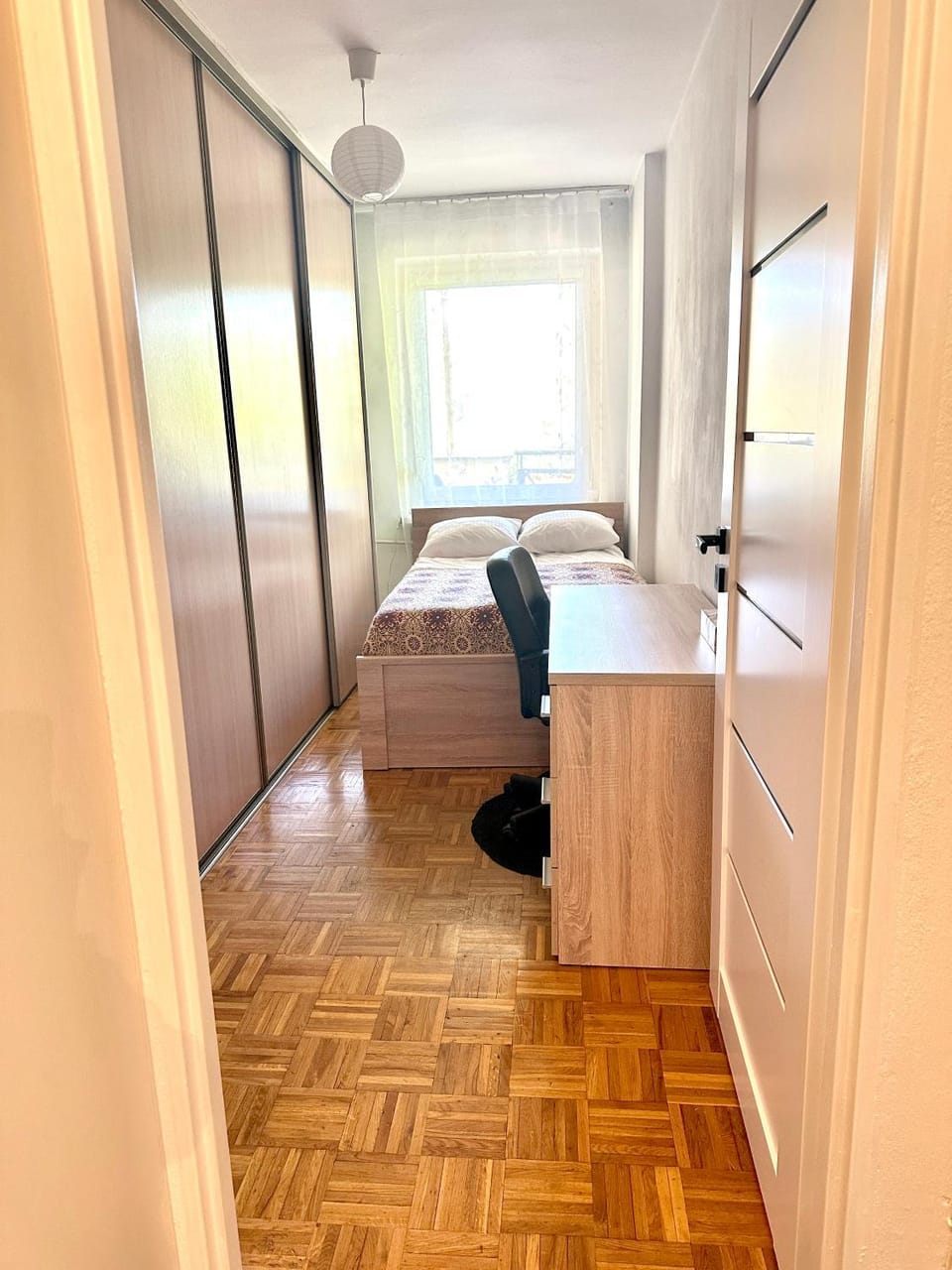 Apartament JungleSPA z prywatnym jacuzzi centrum Wrocław samodzielne zameldowanie i bezpłatny parking Apartment in Wroclaw