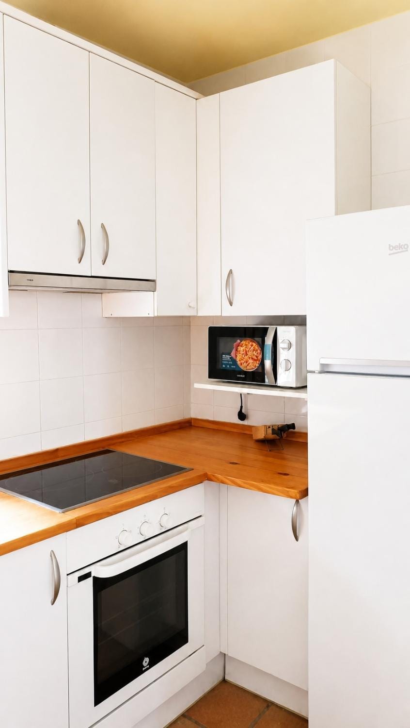 microwave, oven, stove, kitchen