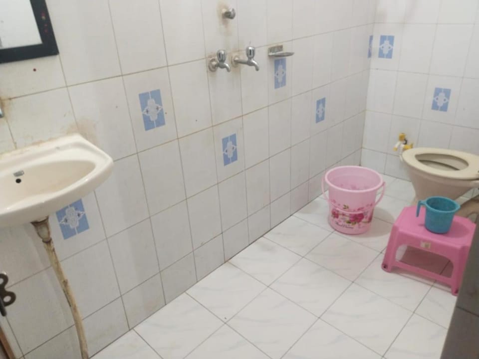 Shree ji nikunj atithi bhawan guest house Bed and Breakfast in Uttar Pradesh