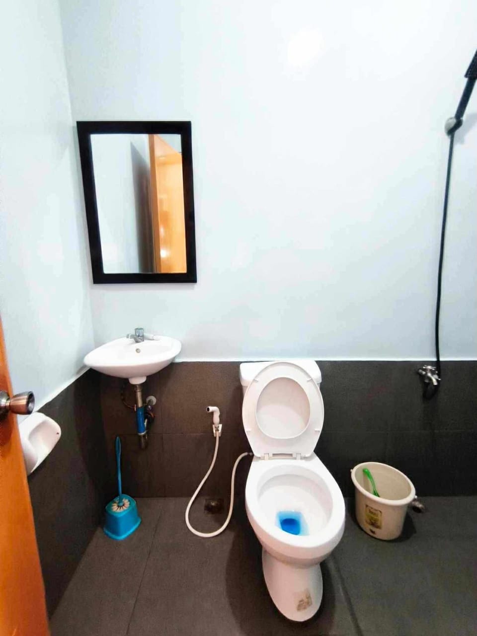 Marias's Inn Nature lodge in Central Visayas