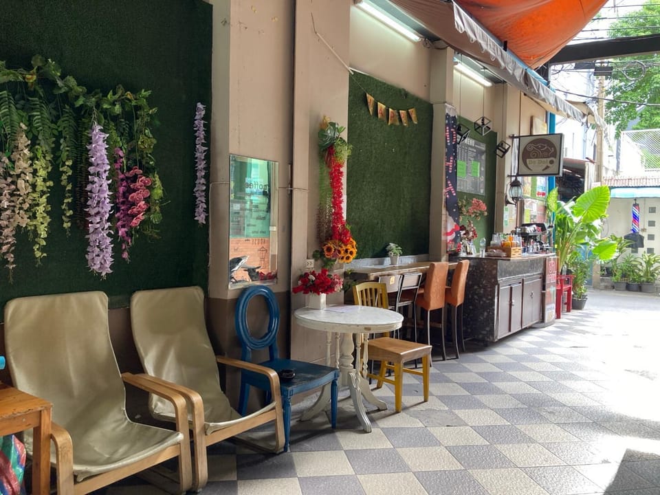 Seating area