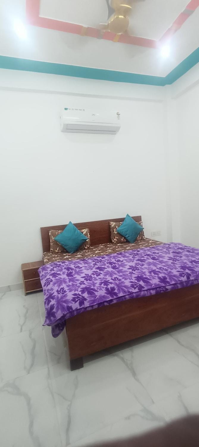 Shree Hari palace Vacation rental in Uttar Pradesh