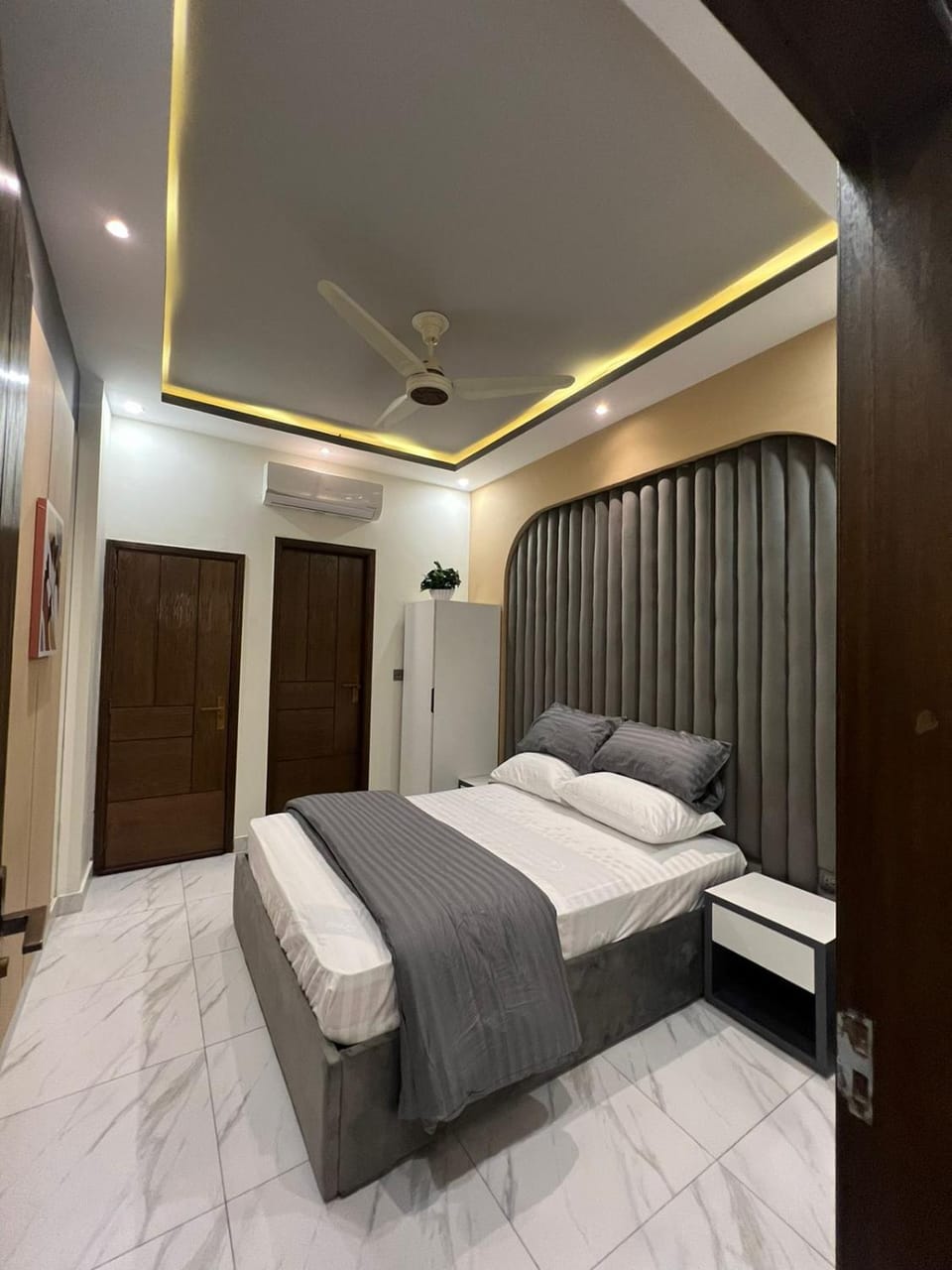 Travellers Heaven Hotel in Karachi