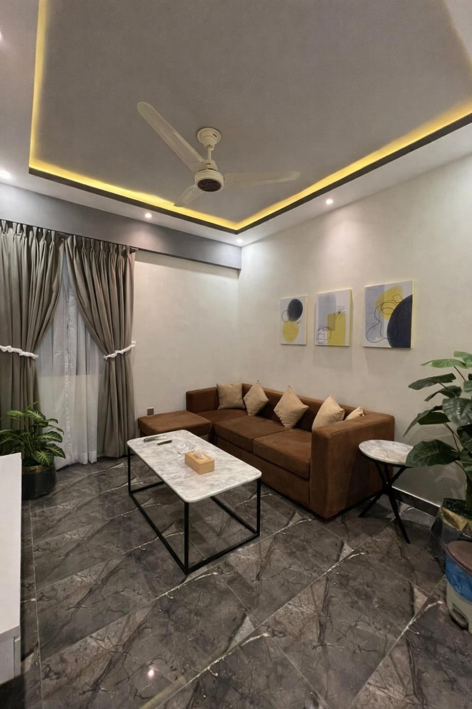 Travellers Heaven Hotel in Karachi