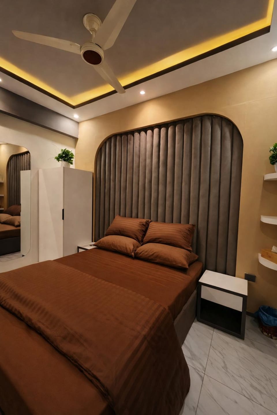 Travellers Heaven Hotel in Karachi