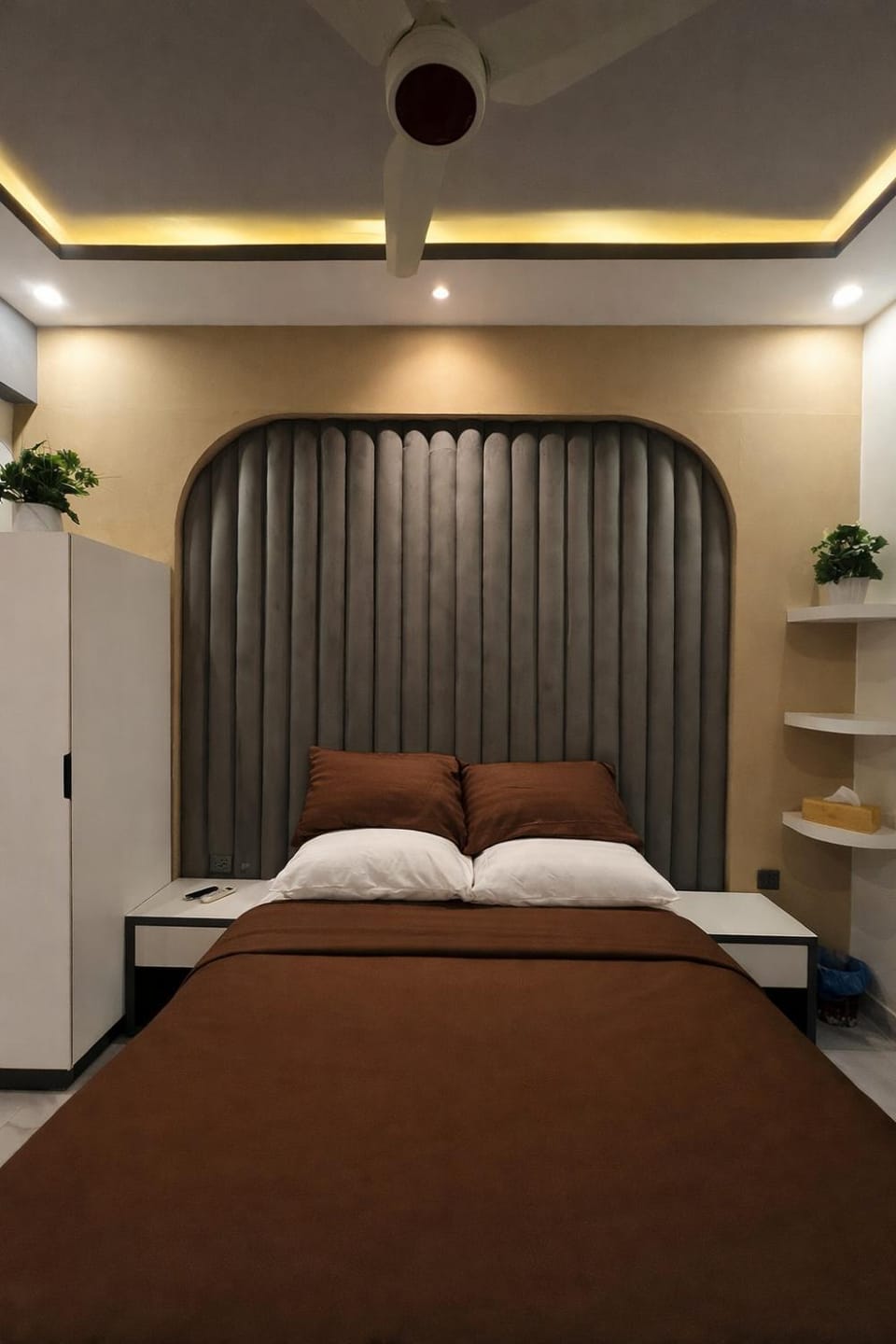 Travellers Heaven Hotel in Karachi