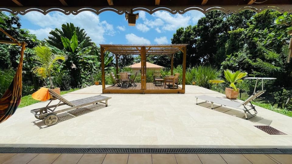 Villa Les Alpinias, Oasis Calme & Piscine Privée Villa in Petit-Bourg