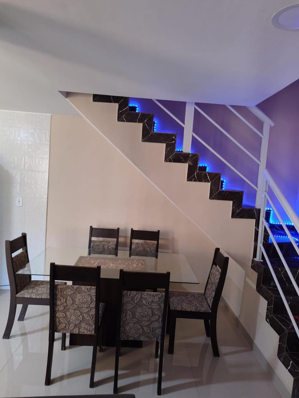 Casa com Suíte, Sinuca, Wi-Fi em Campo Grande RJ House in Rio de Janeiro